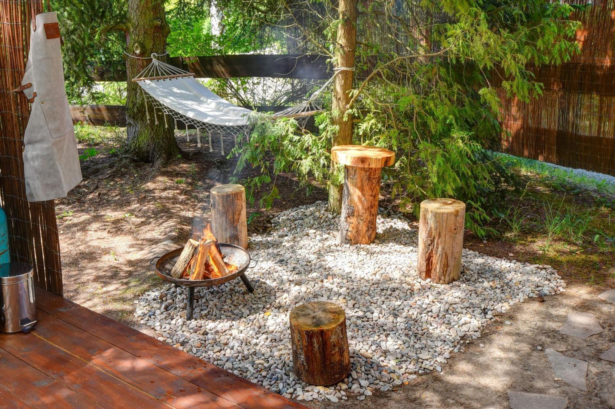 Hotel Tiche Misto Glamping Slapy  Zewnętrze zdjęcie