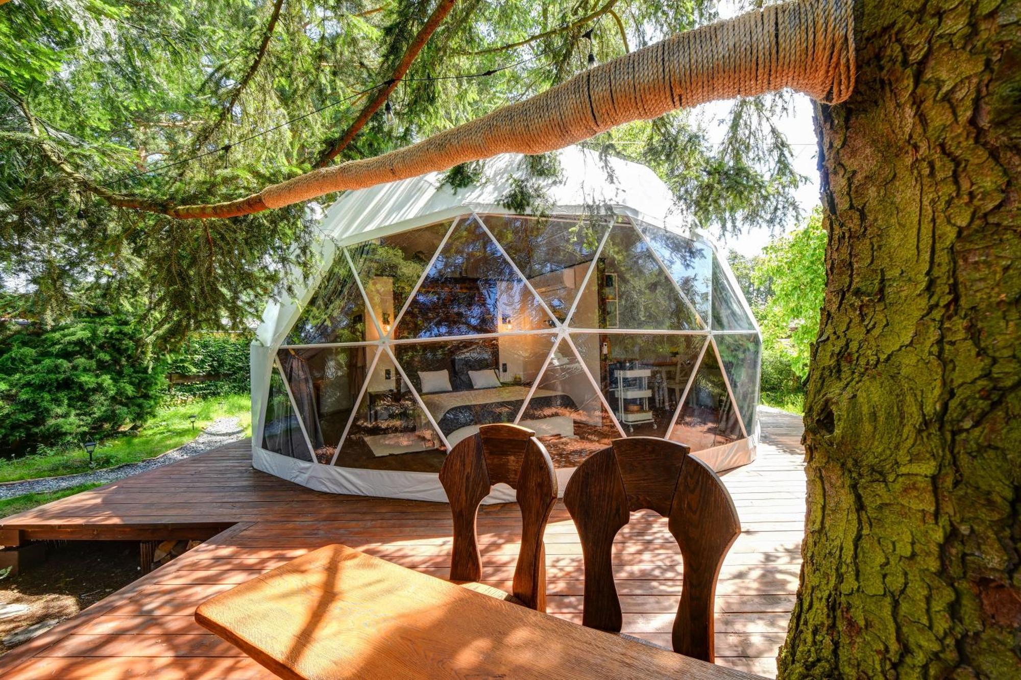 Hotel Tiche Misto Glamping Slapy  Zewnętrze zdjęcie